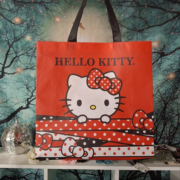 Hello Kitty Tote Bag - Picture 1 of 8